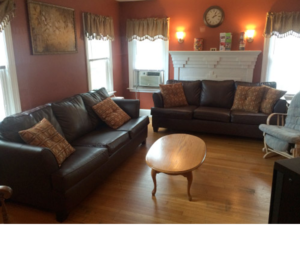 PenelopesPlace-LivingRoom